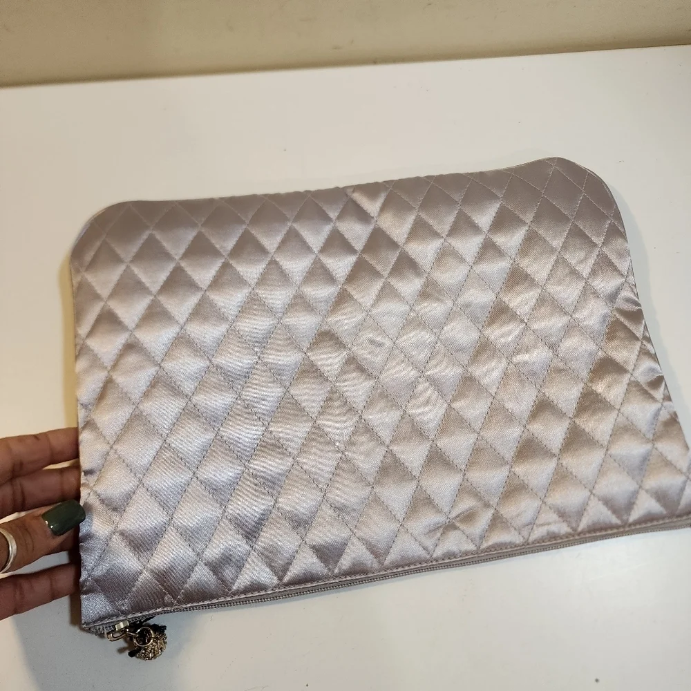 Marco Avane Gray Satchel Cosmetic bag NWT